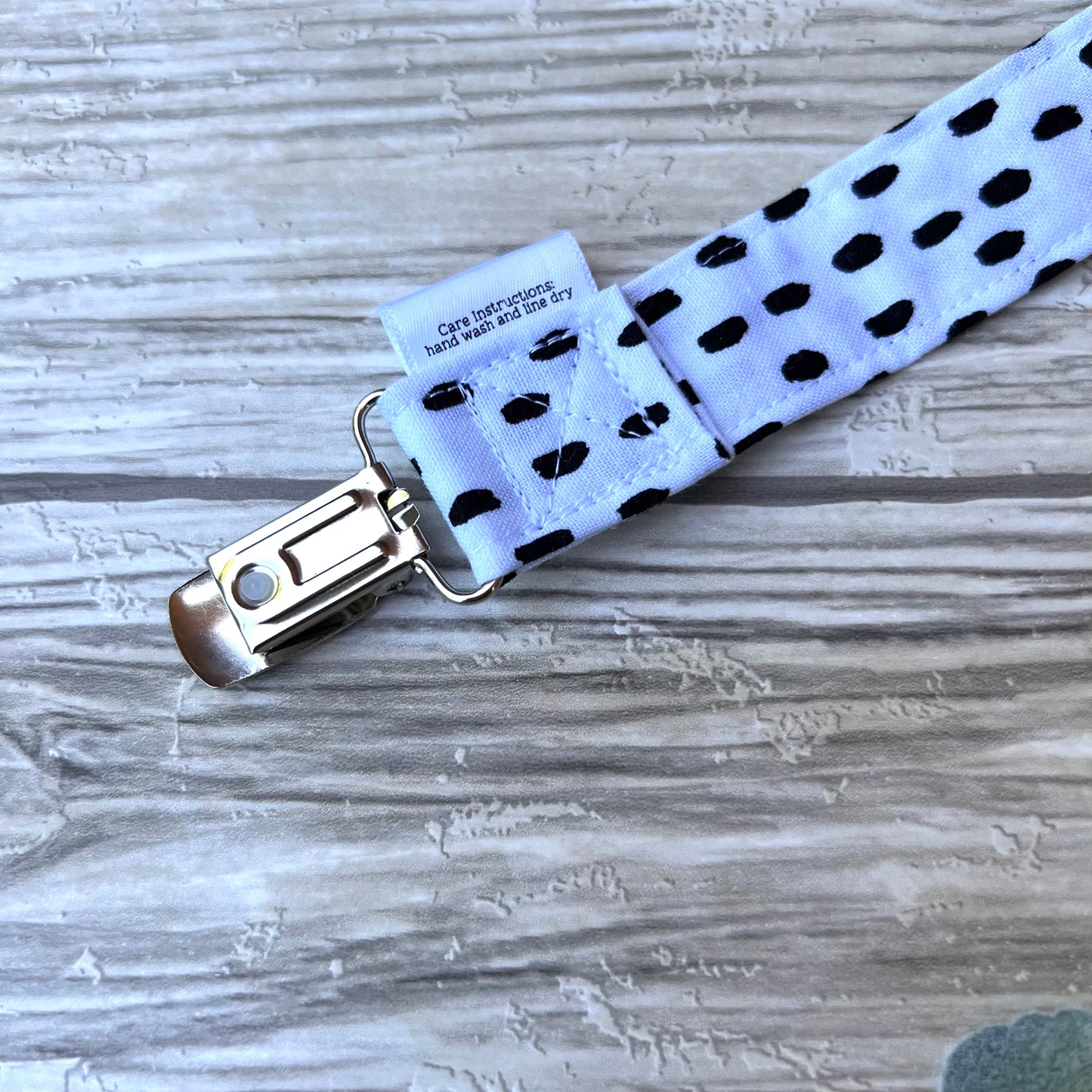 White & Black Dot Pacifier Clip