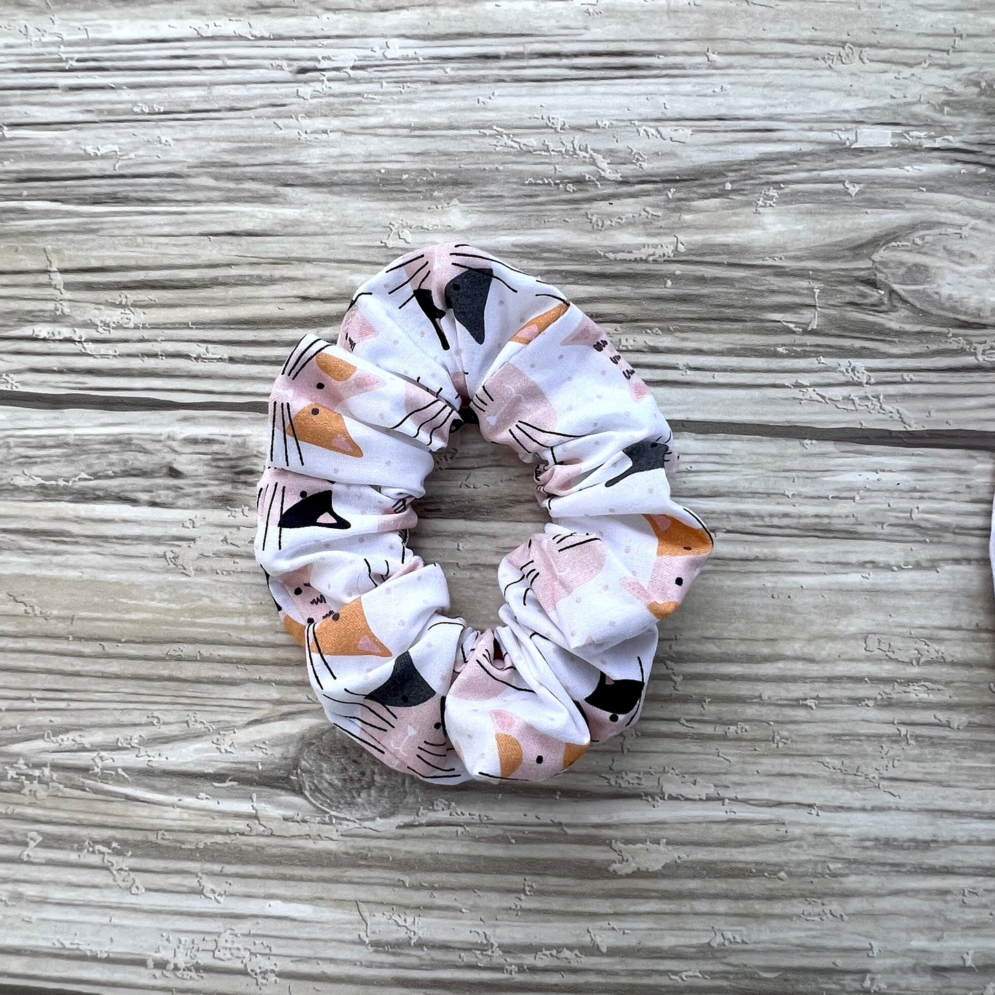 White Cat Faces Cotton Scrunchie