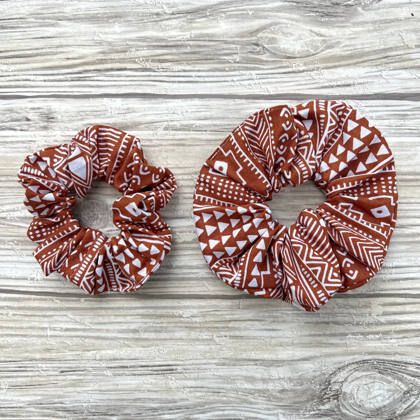 Geometric Rust Cotton Scrunchie