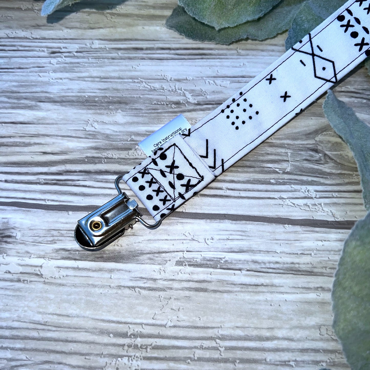 Black & White Geometric Pacifier Clip