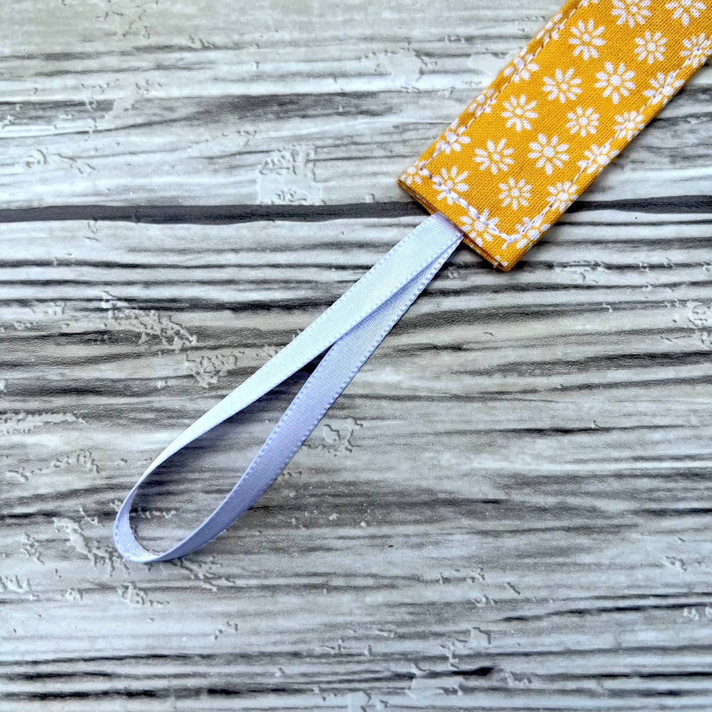Yellow Daisy Pacifier Clip
