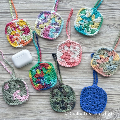 Crocheted Wireless Headphones Pouch