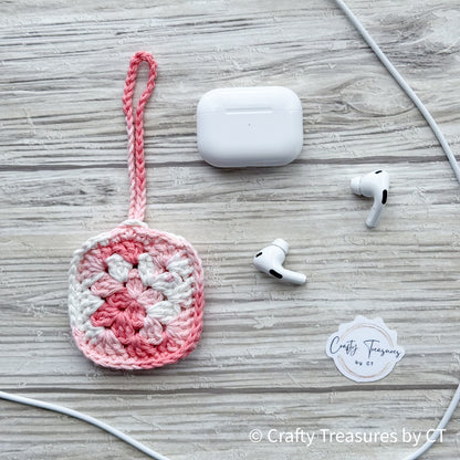 Crocheted Wireless Headphones Pouch