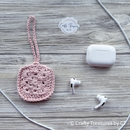 Crocheted Wireless Headphones Pouch