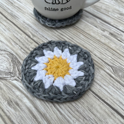 Crochet Daisy Coaster